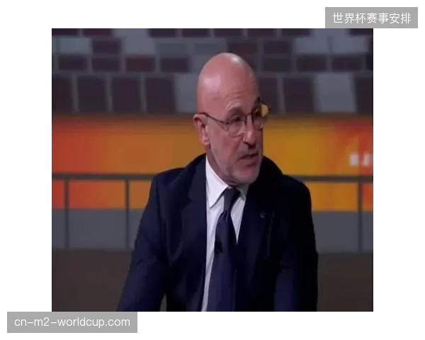 德拉富恩特的大名单引发争议，自世界杯有史以来首次没有皇家马德里球员入选